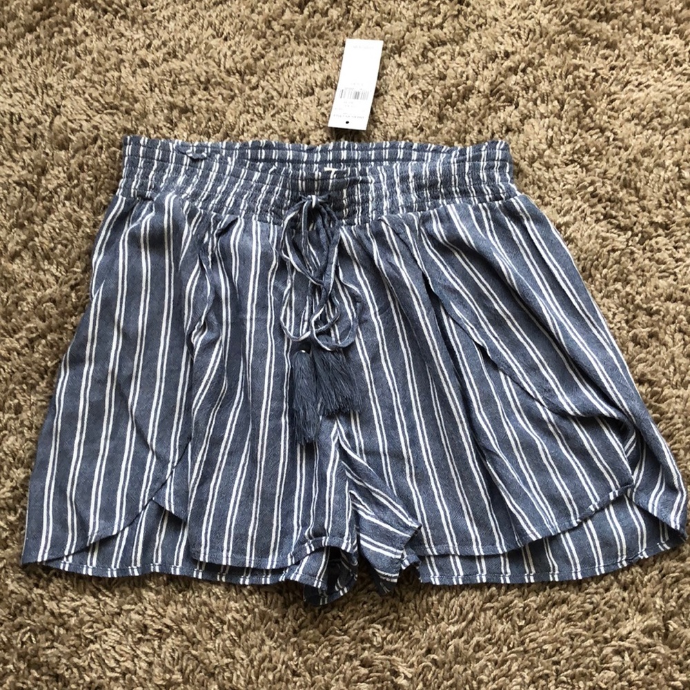 New American Eagle Shorts